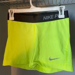 nike pro. compression shorts
